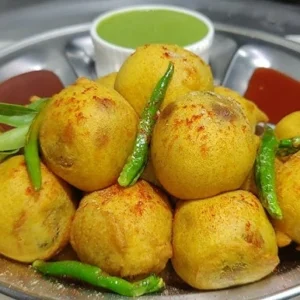 Bataka Vada Plate (6 Pc)