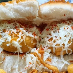 Cheese Vada Pav (2 Pc)