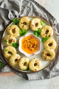 Khichu (Papdi No Lot)